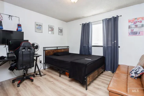 $345,000 | 563 Northwest 18th Street, Ontario, OR 97914