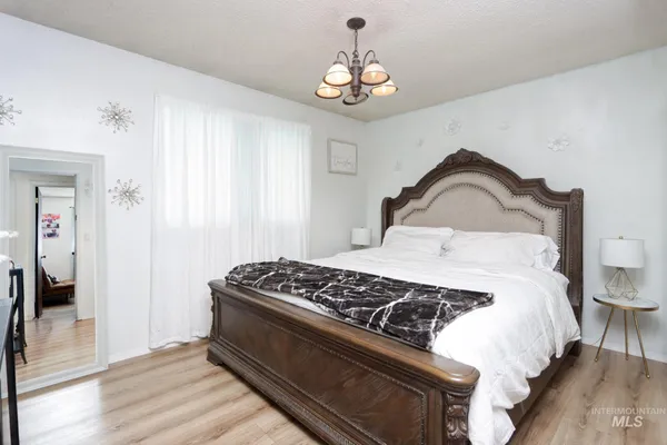 $345,000 | 563 Northwest 18th Street, Ontario, OR 97914