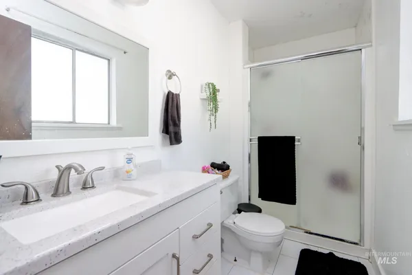 $345,000 | 563 Northwest 18th Street, Ontario, OR 97914