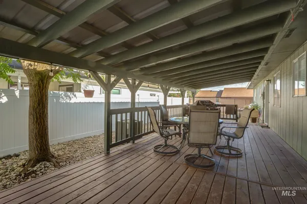 $345,000 | 563 Northwest 18th Street, Ontario, OR 97914