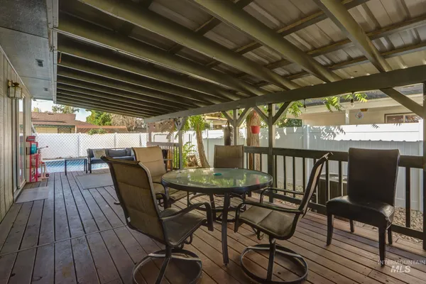 $345,000 | 563 Northwest 18th Street, Ontario, OR 97914