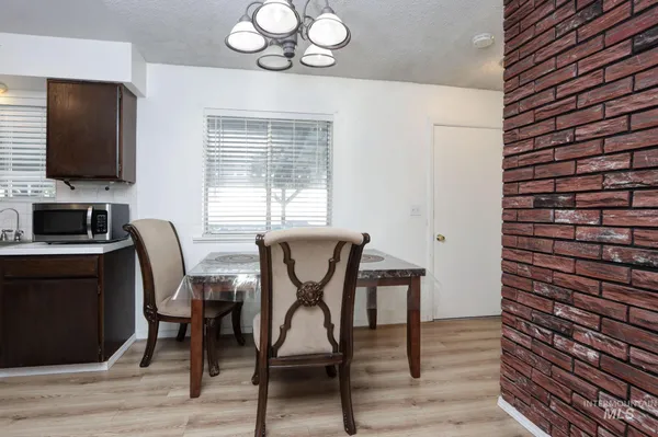 $345,000 | 563 Northwest 18th Street, Ontario, OR 97914