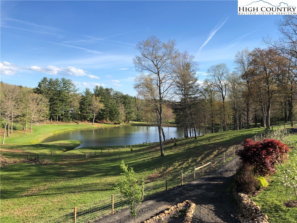 900 Flat Rock Road Crumpler, NC 28617 - Photo 44 of 47 Gallery Image 44