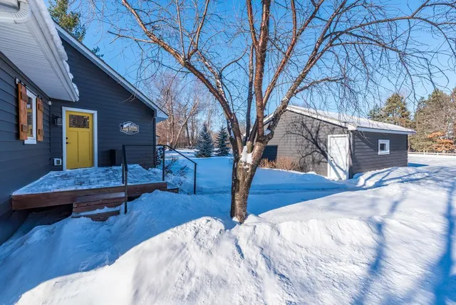 $995,000 | 2073 Perch Lane Southwest, Nisswa, MN 56468