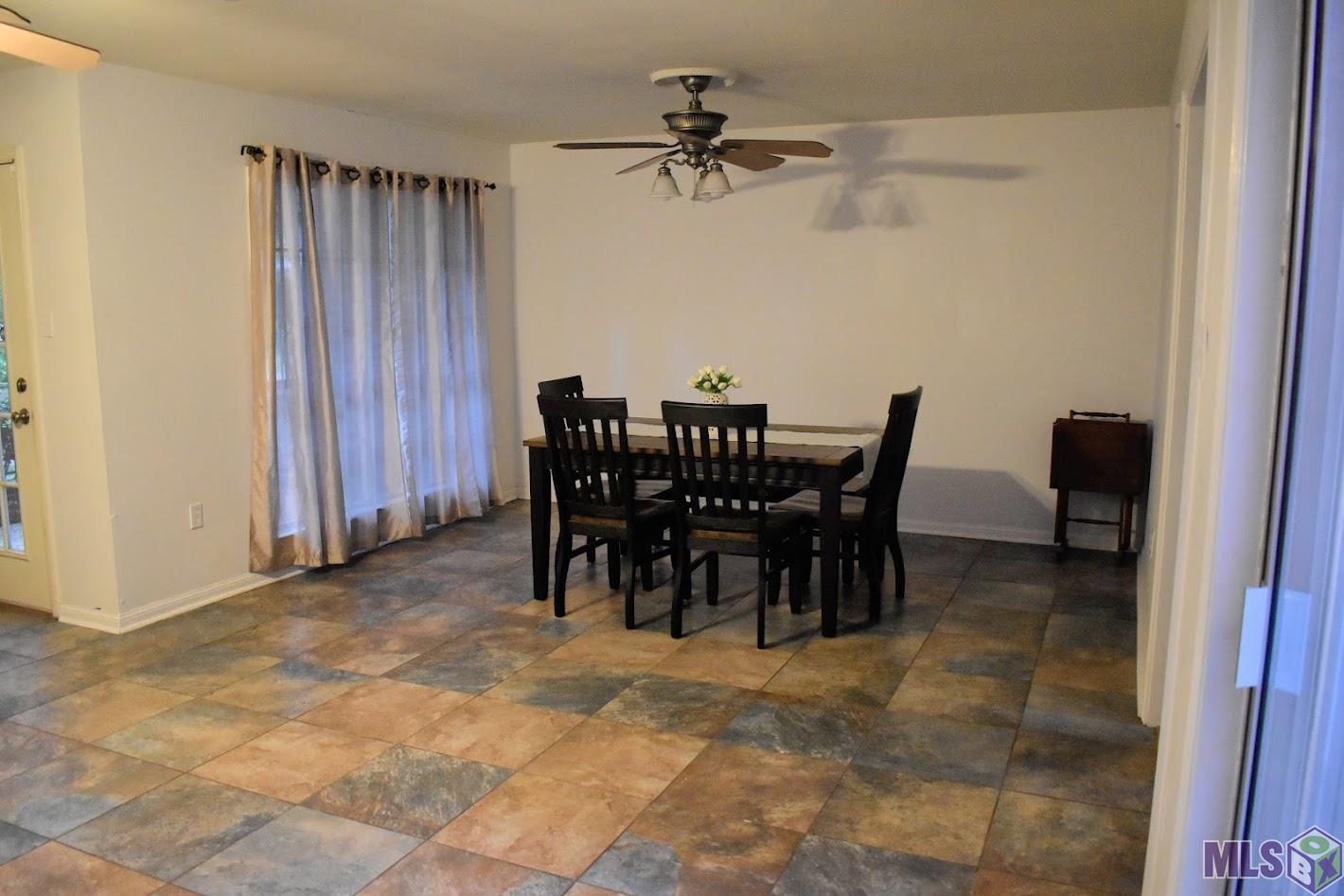 5213 Heatherstone Drive Baton Rouge, LA 70820 - Photo 9 of 26