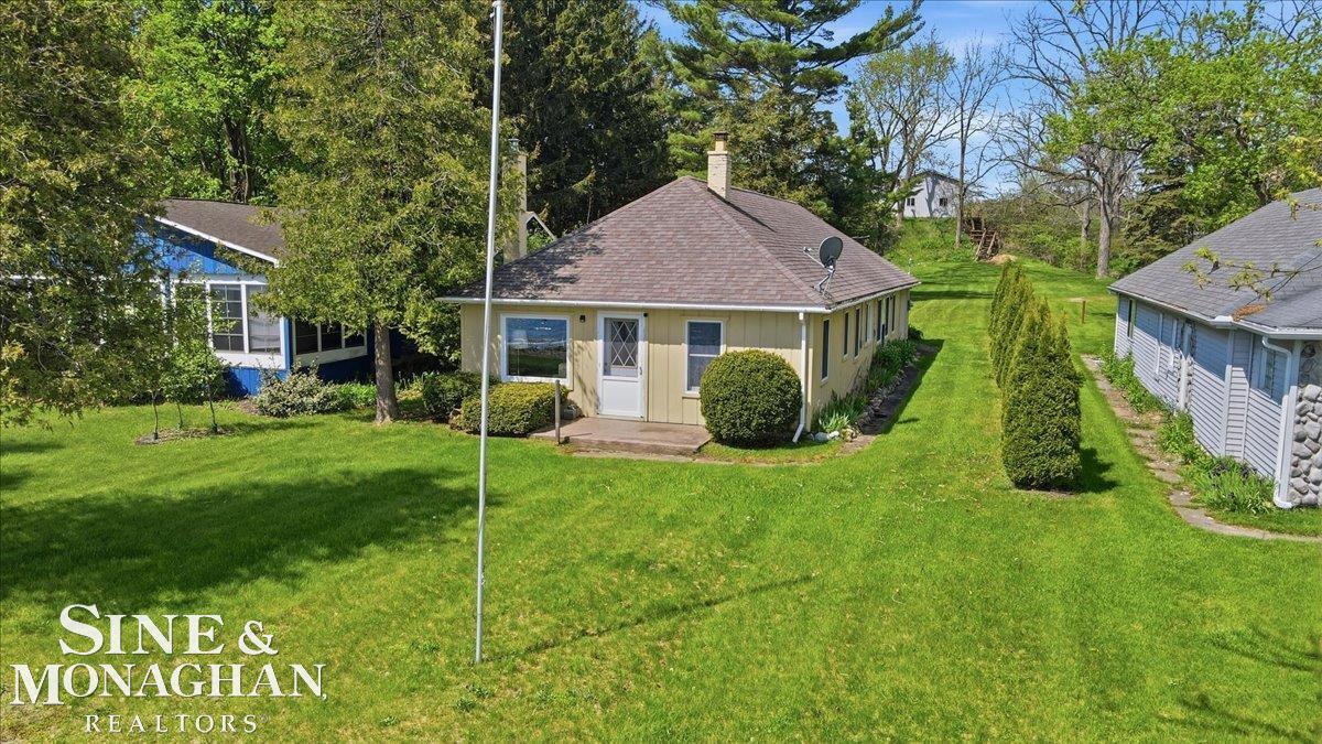 637 South Lakeshore Road Port Sanilac, MI 48469 - Photo 45 of 49