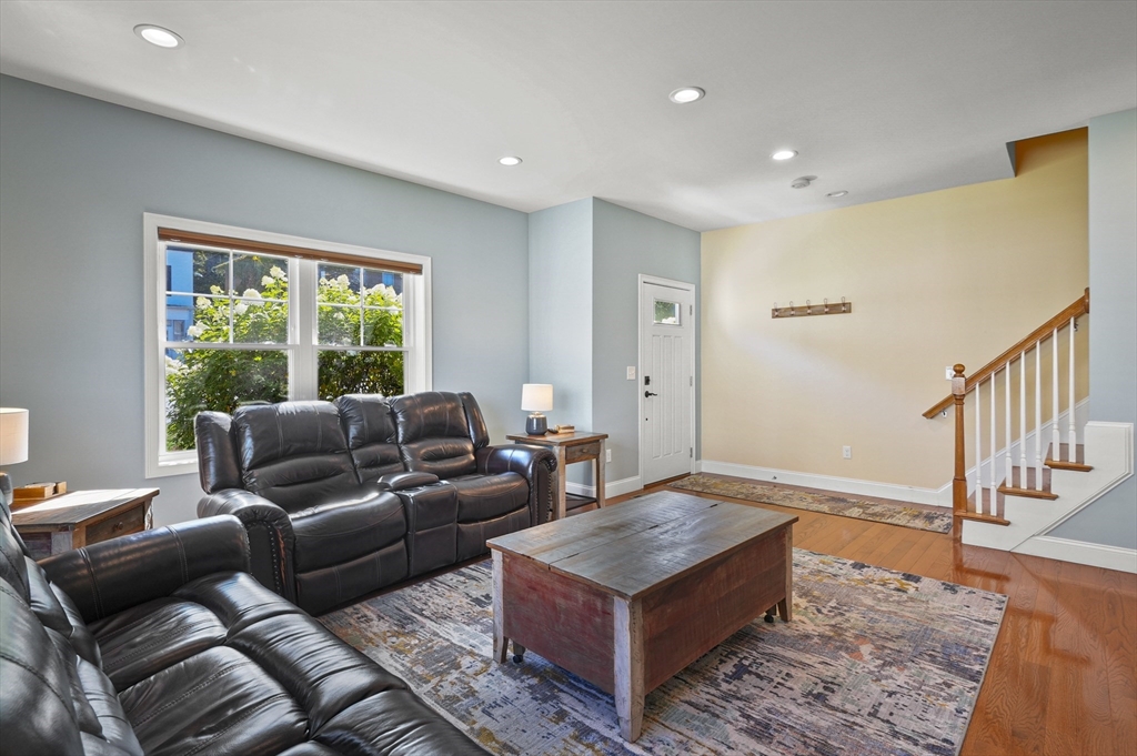 70 Oak Street, Unit 70 Clinton, MA 01510 - Photo 5 of 27