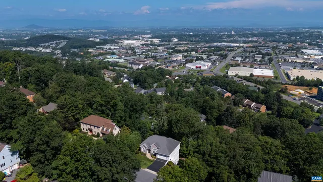 $1,199,900 | 137 Diamond Court, Harrisonburg, VA 22801