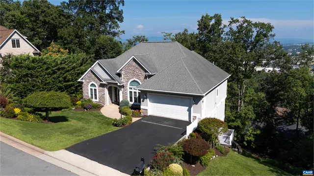 $949,900 | 137 Diamond Court, Harrisonburg, VA 22801