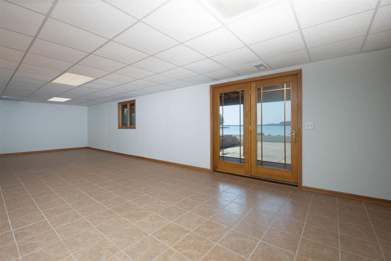 2239 Breckenboro Road Davis, IL 61019 - Photo 23 of 35 a view of an empty room with a window