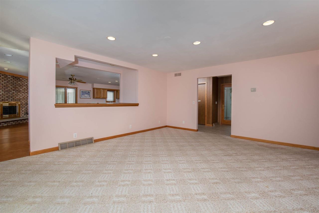 2239 Breckenboro Road Davis, IL 61019 - Photo 6 of 35 a view of an empty room with a window