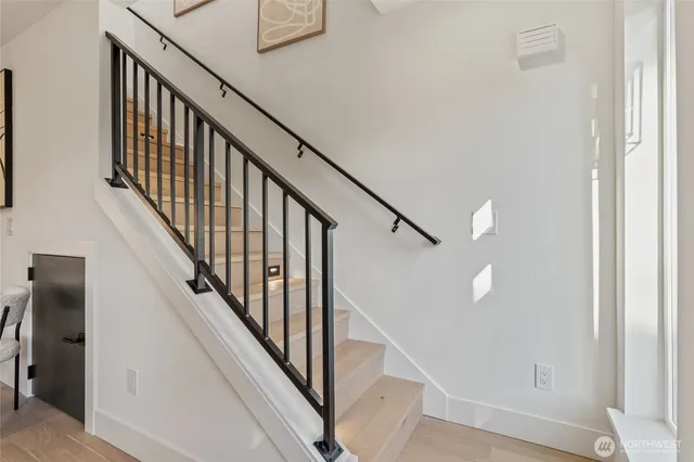 $699,000 | 6315 9th Avenue Northwest, Seattle, WA 98107