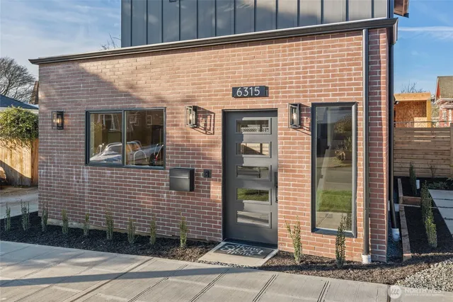 $699,000 | 6315 9th Avenue Northwest, Seattle, WA 98107
