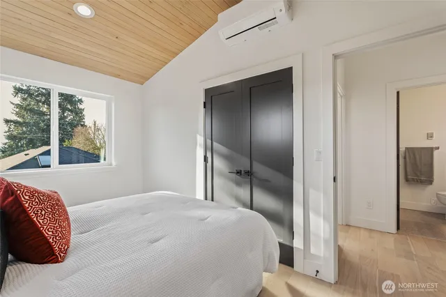 $699,000 | 6315 9th Avenue Northwest, Seattle, WA 98107