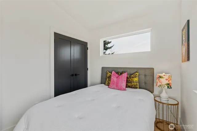 $699,000 | 6315 9th Avenue Northwest, Seattle, WA 98107