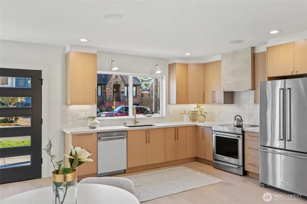 $674,950 | 6315 9th Avenue Northwest, Seattle, WA 98107