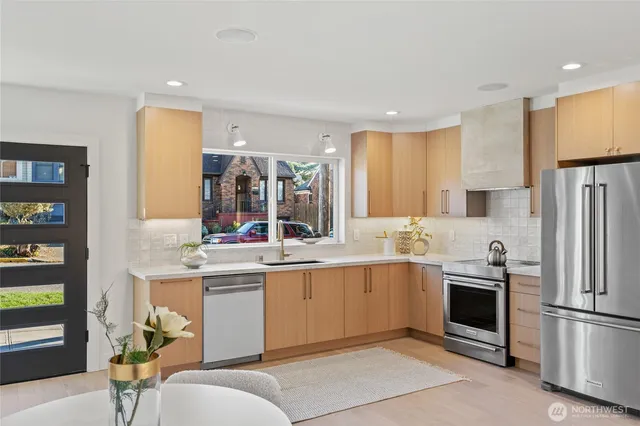 $699,000 | 6315 9th Avenue Northwest, Seattle, WA 98107