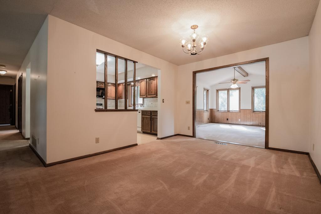 8952 Darnel Road Eden Prairie, MN 55347 - Photo 5 of 21 Gallery Image 5