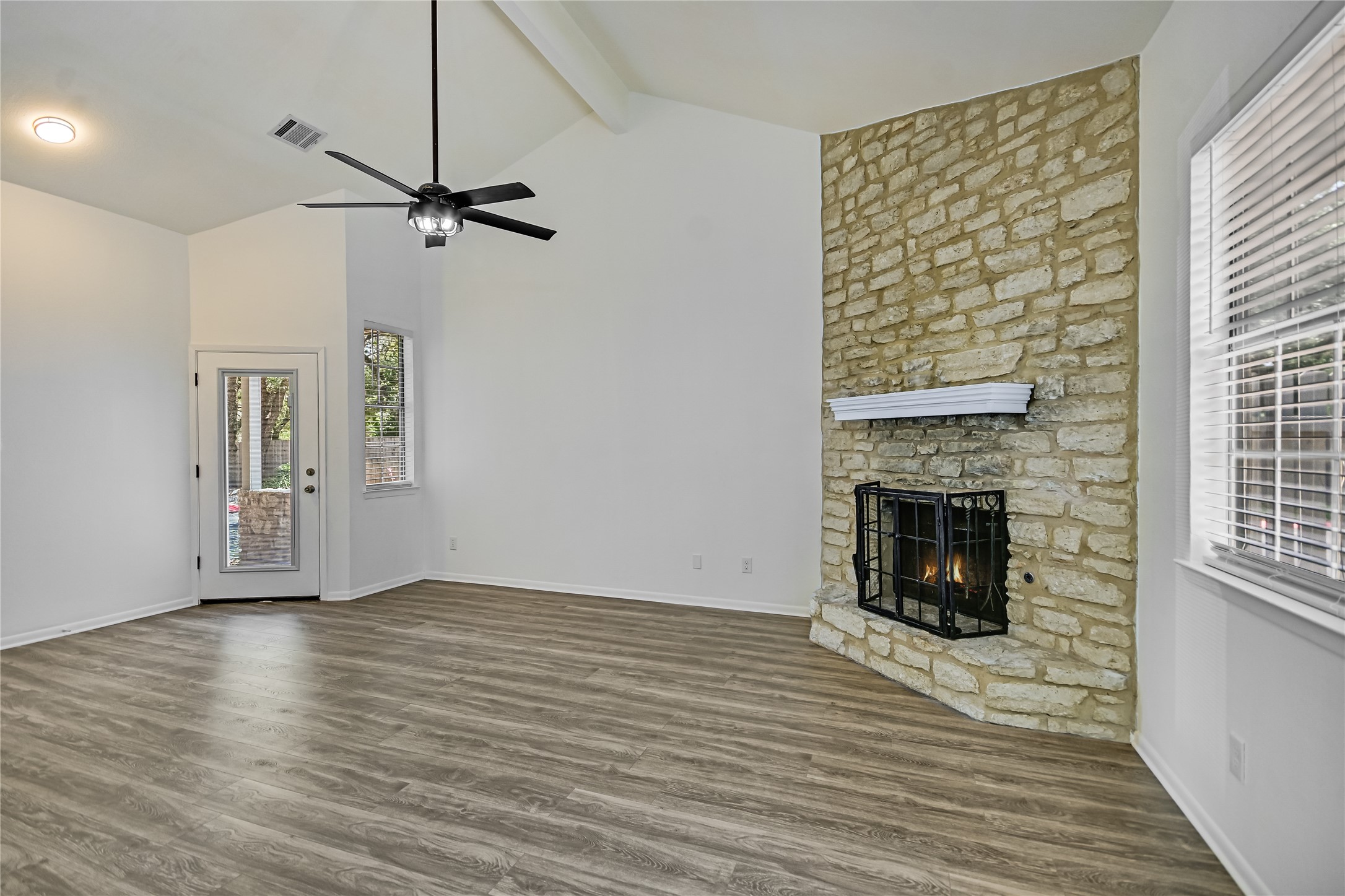 6501 Brush Country Road, Unit 114 Austin, TX 78749 - Photo 2 of 20