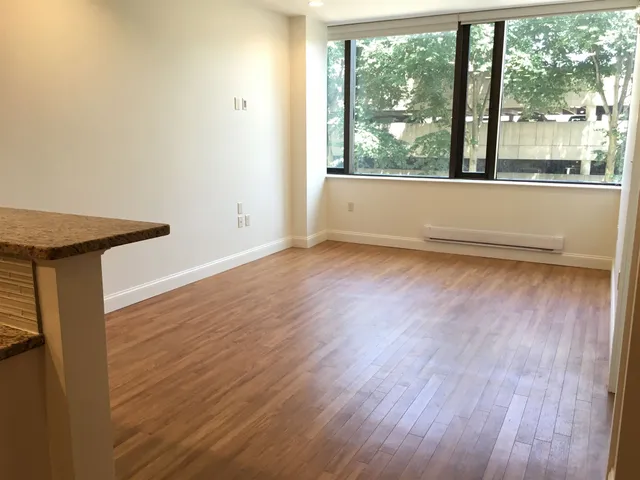 $2,583 | 875 Elm Street, Unit 316, Manchester, NH 03101