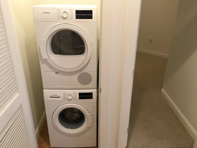 $2,583 | 875 Elm Street, Unit 316, Manchester, NH 03101