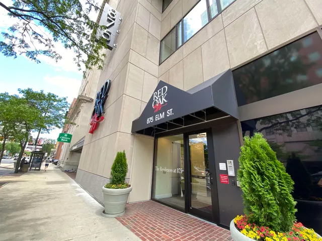 $2,583 | 875 Elm Street, Unit 316, Manchester, NH 03101