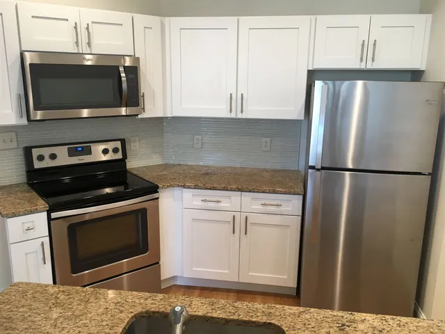 $2,583 | 875 Elm Street, Unit 316, Manchester, NH 03101