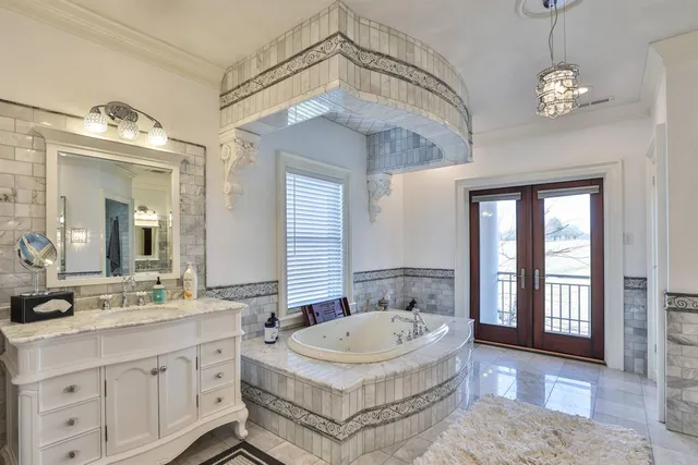 $1,688,800 | 21563 Fox Road, Guilford, IN 47022