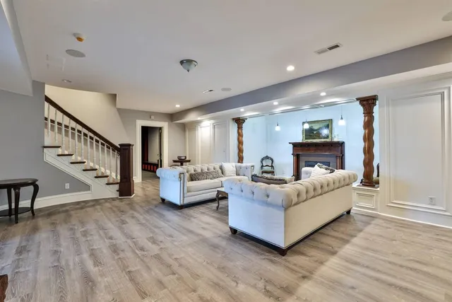 $1,688,800 | 21563 Fox Road, Guilford, IN 47022