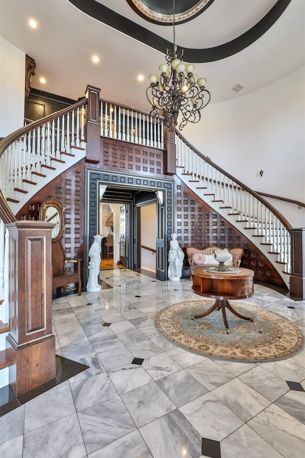 21563 Fox Road Guilford, IN 47022 - Photo 5 of 97