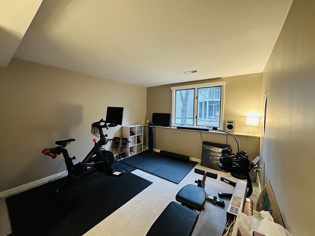 46 Pointe Rok Drive, Unit 46 Worcester, MA 01604 - Photo 16 of 23 a room with furniture