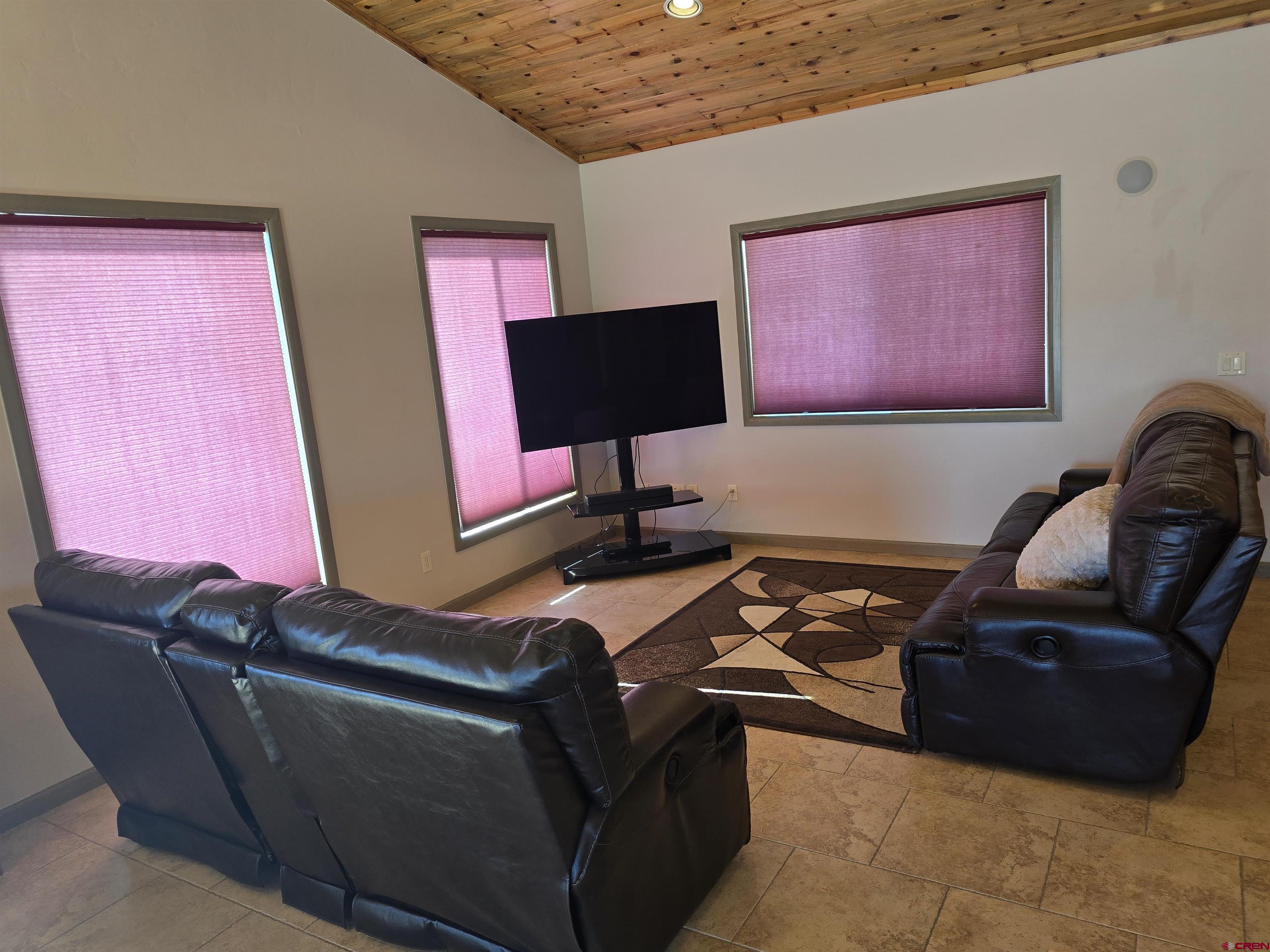21026 Pleasant Valley Road Delta, CO 81416 - Photo 7 of 36