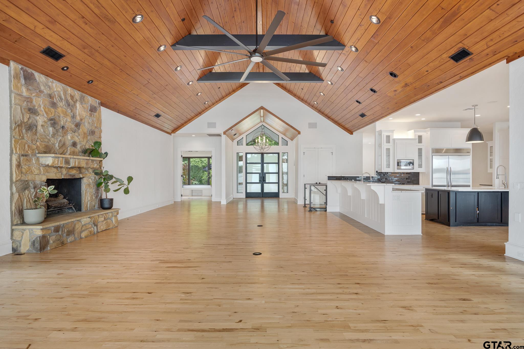 132 Deer Cv Road Scroggins, TX 75480 - Photo 10 of 48