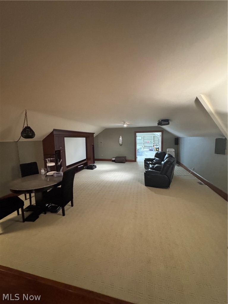 1617 Sheridan Road Cleveland, OH 44121 - Photo 27 of 33