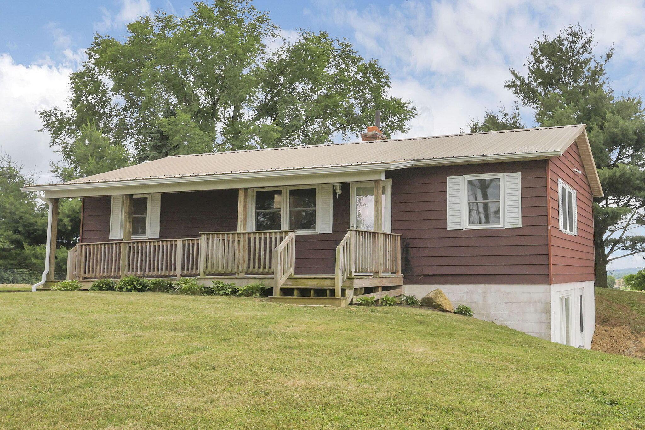 2662 Millersburg Road Utica, OH 43080 - Photo 17 of 81 3-web-or-mls-GR7A3422 - Copy