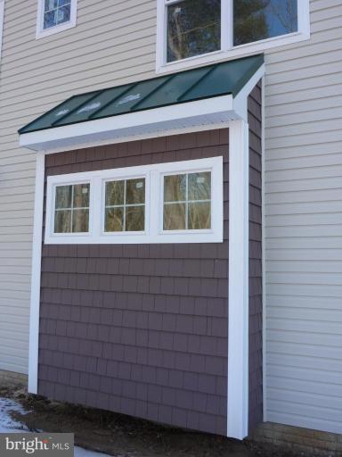 1718 Perry Cove Road Pasadena, MD 21122 - Photo 14 of 29 Custom Siding and Trim Details