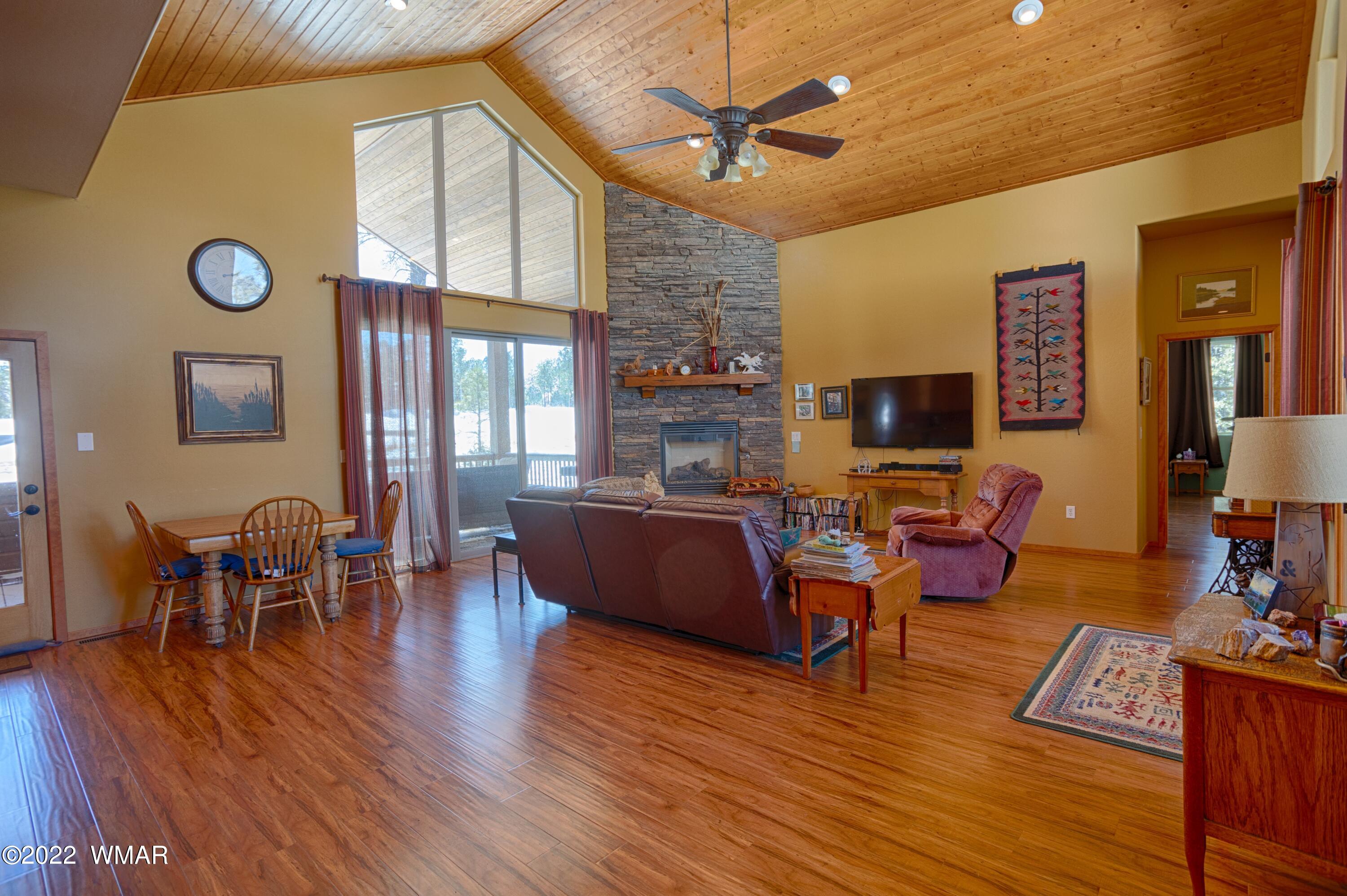 4201 West Falling Leaf Road Show Low, AZ 85901 - Photo 8 of 35 Gallery Image 8