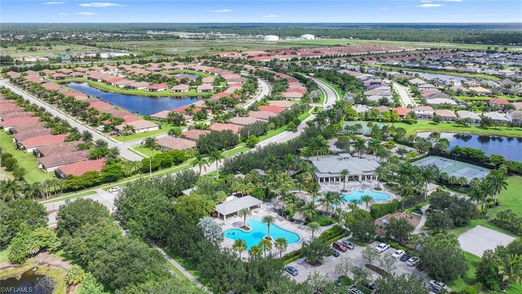 2392 Fallglo Street Naples, FL 34120 - Photo 43 of 47