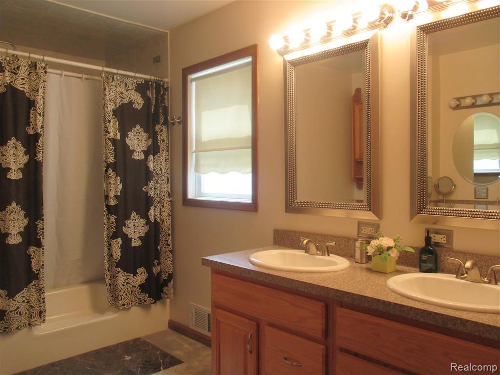 2787 Wells Road Petersburg, MI 49270 - Photo 22 of 32 22.jpg