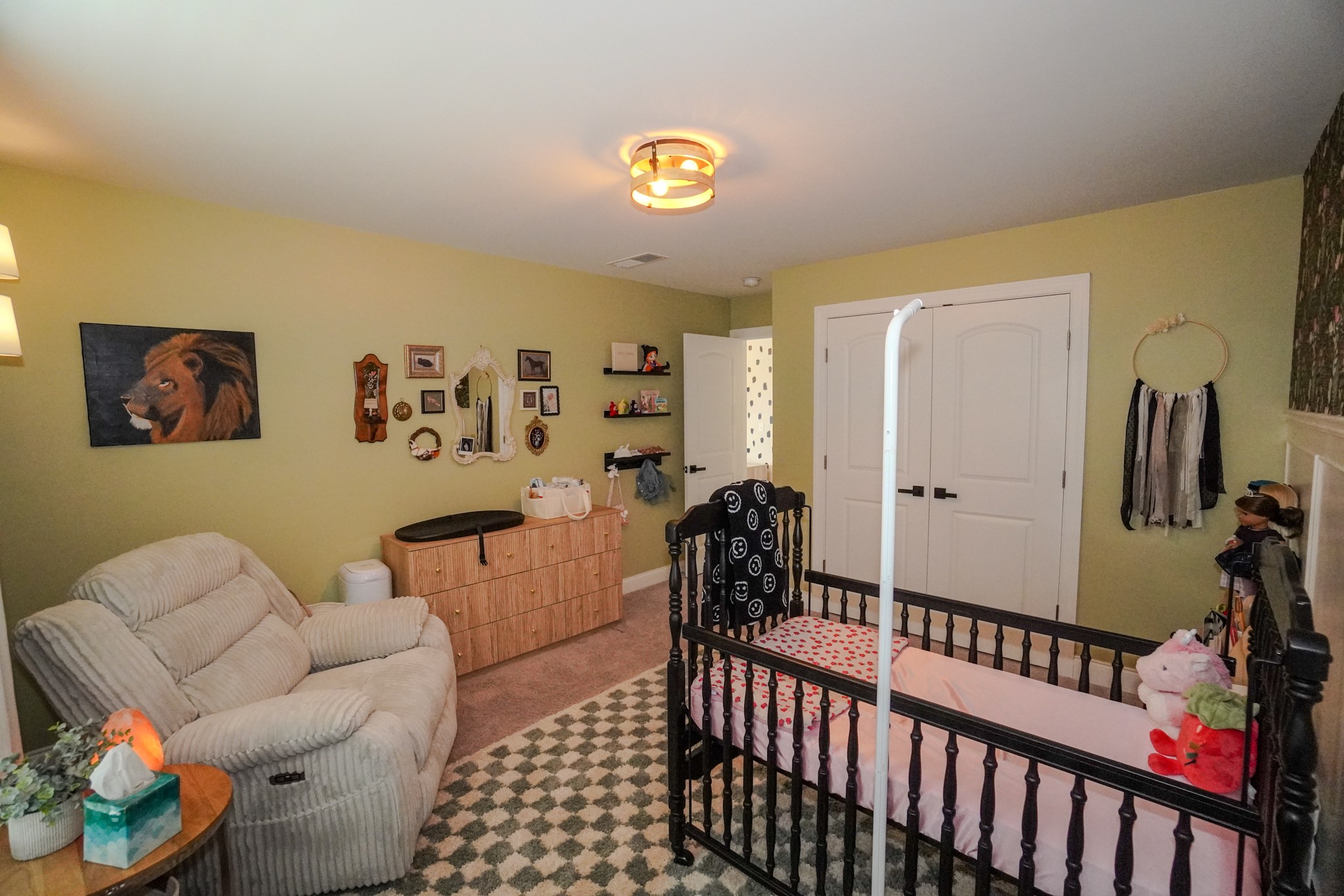 257 Breaking Pen Road Gallatin, TN 37066 - Photo 42 of 58 a living room with furniture