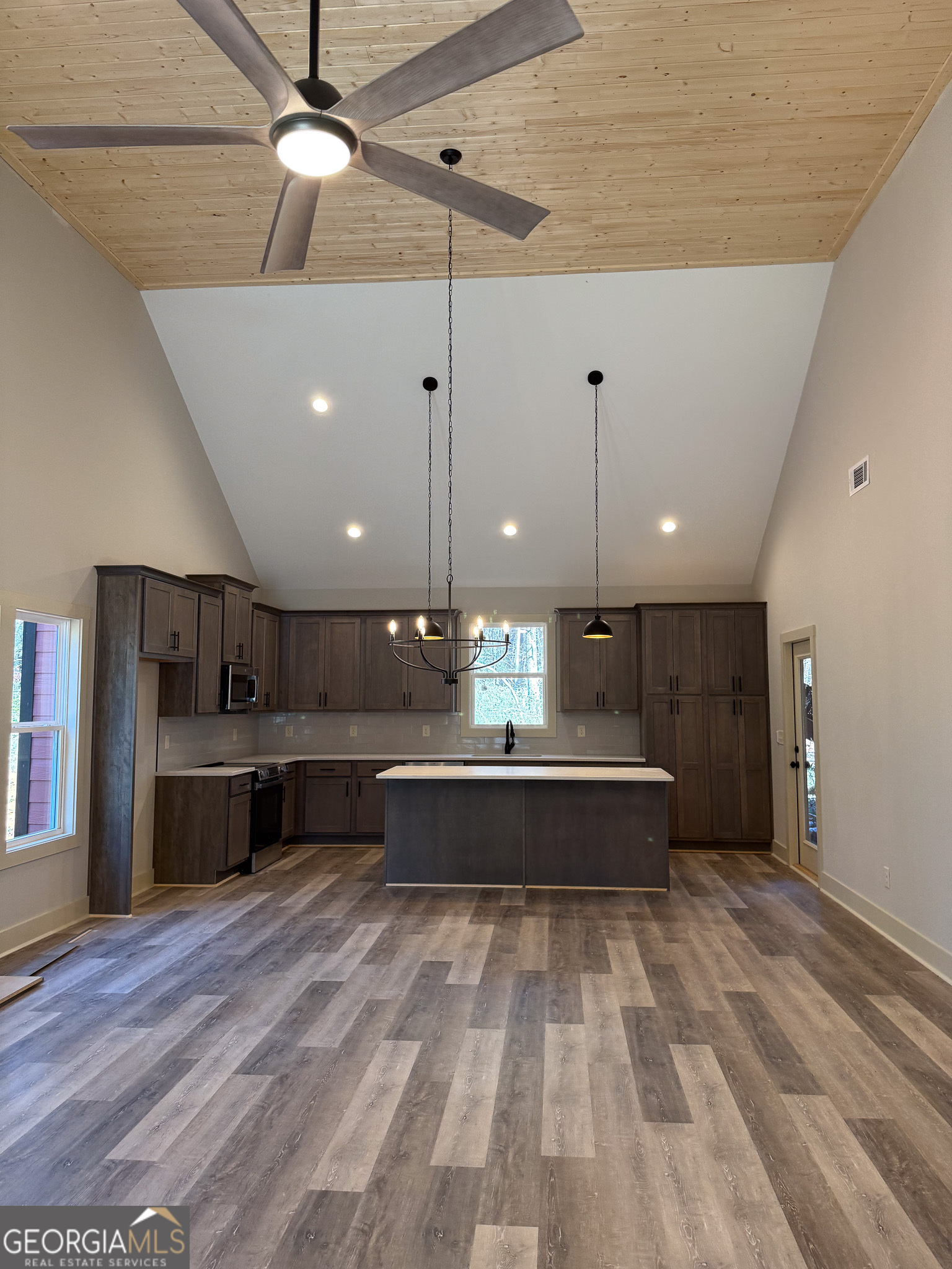 96 Tanvor Trail Cleveland, GA 30528 - Photo 4 of 47