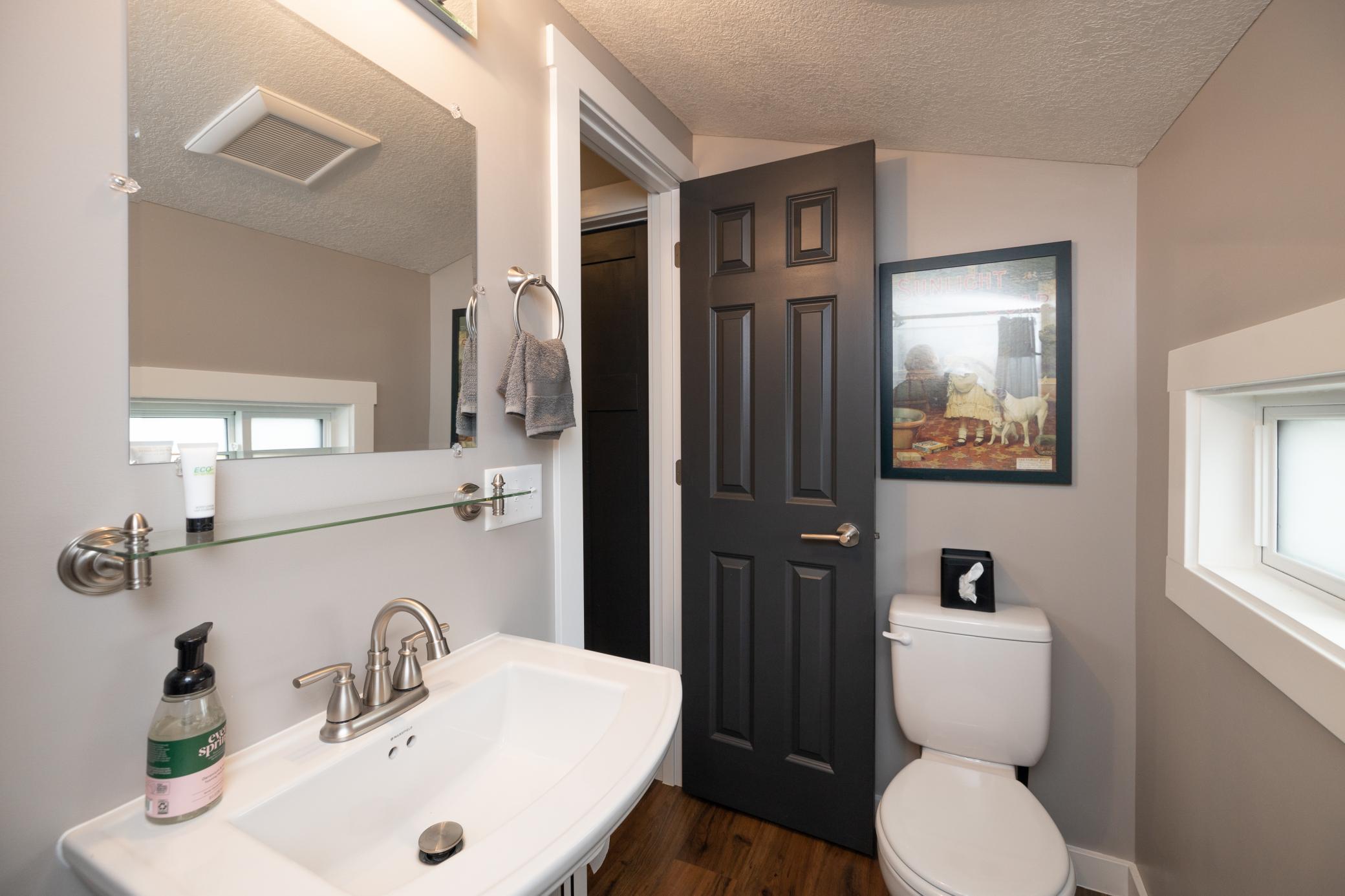 504 Buchanan Street Red Wing, MN 55066 - Photo 9 of 28