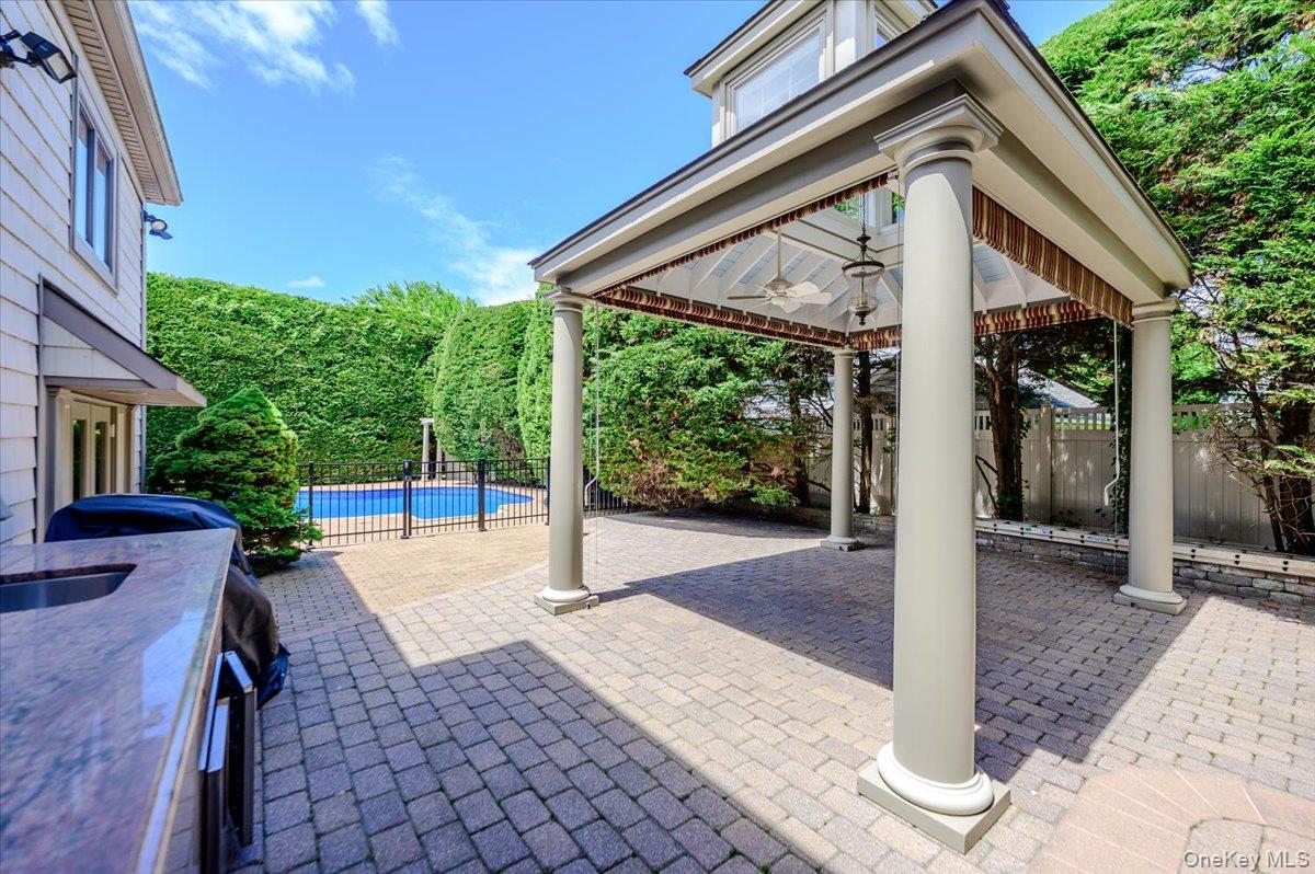 47 Shoreham Road Massapequa, NY 11758 - Photo 24 of 31