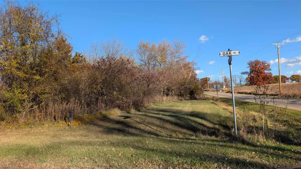 $25,000 | L18 Oak, Markesan, WI 53946