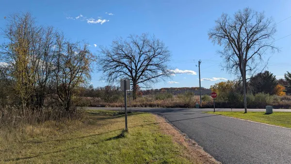 $25,000 | L18 Oak, Markesan, WI 53946