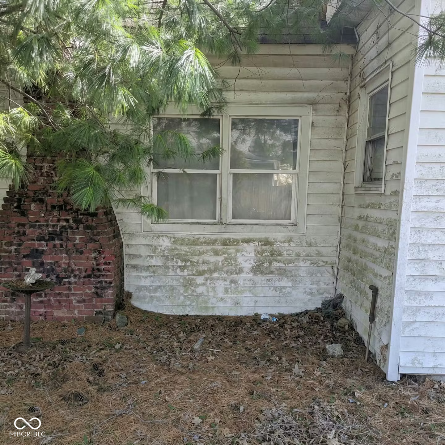 210 Maple Street Tipton, IN 46072 - Photo 2 of 12