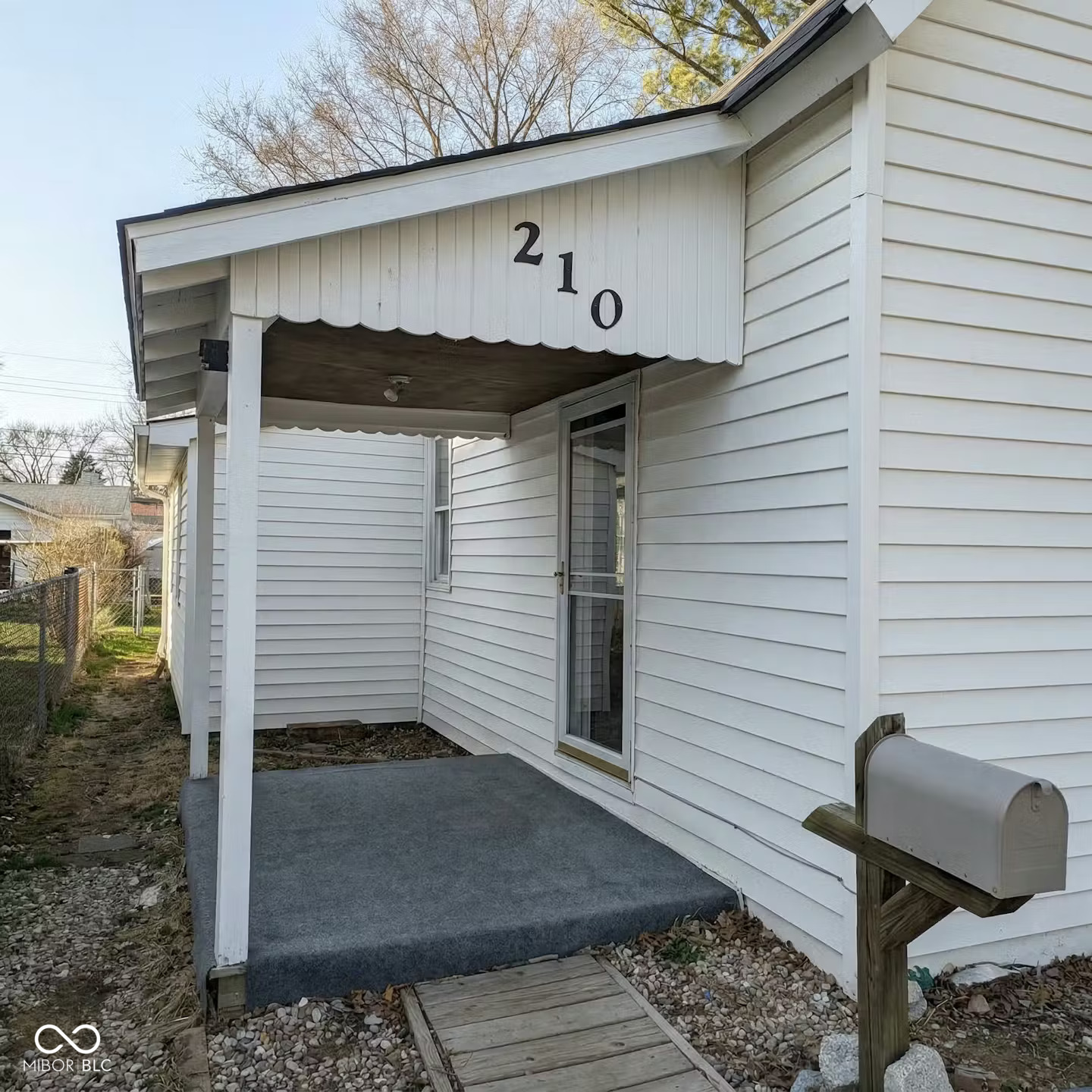 210 Maple Street Tipton, IN 46072 - Photo 6 of 12