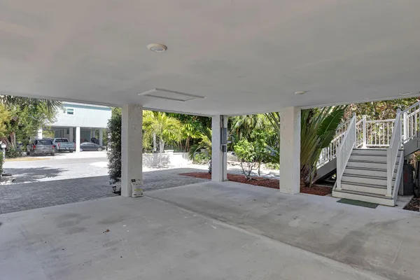 $1,499,000 | 27372 West Indies Drive, Summerland Key, FL 33042