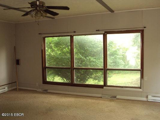 12270 Cochran Road Marion, IL 62959 - Photo 18 of 21 Gallery Image 18