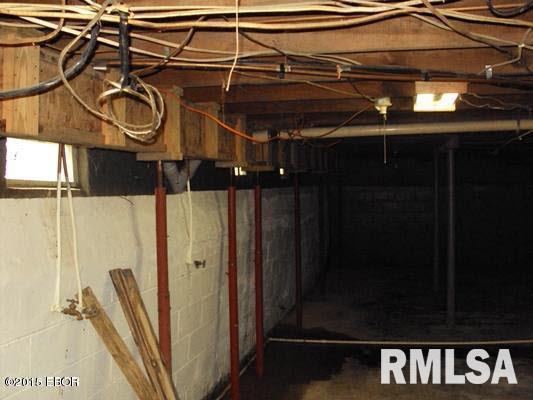 12270 Cochran Road Marion, IL 62959 - Photo 8 of 21 Gallery Image 8